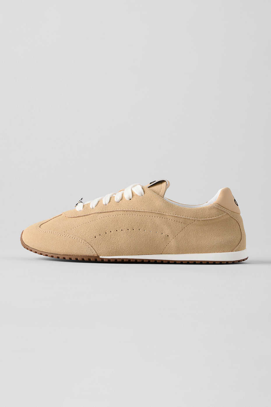 ALO Sunset Sneaker + Jisoo - Caramel Cream - Image 3