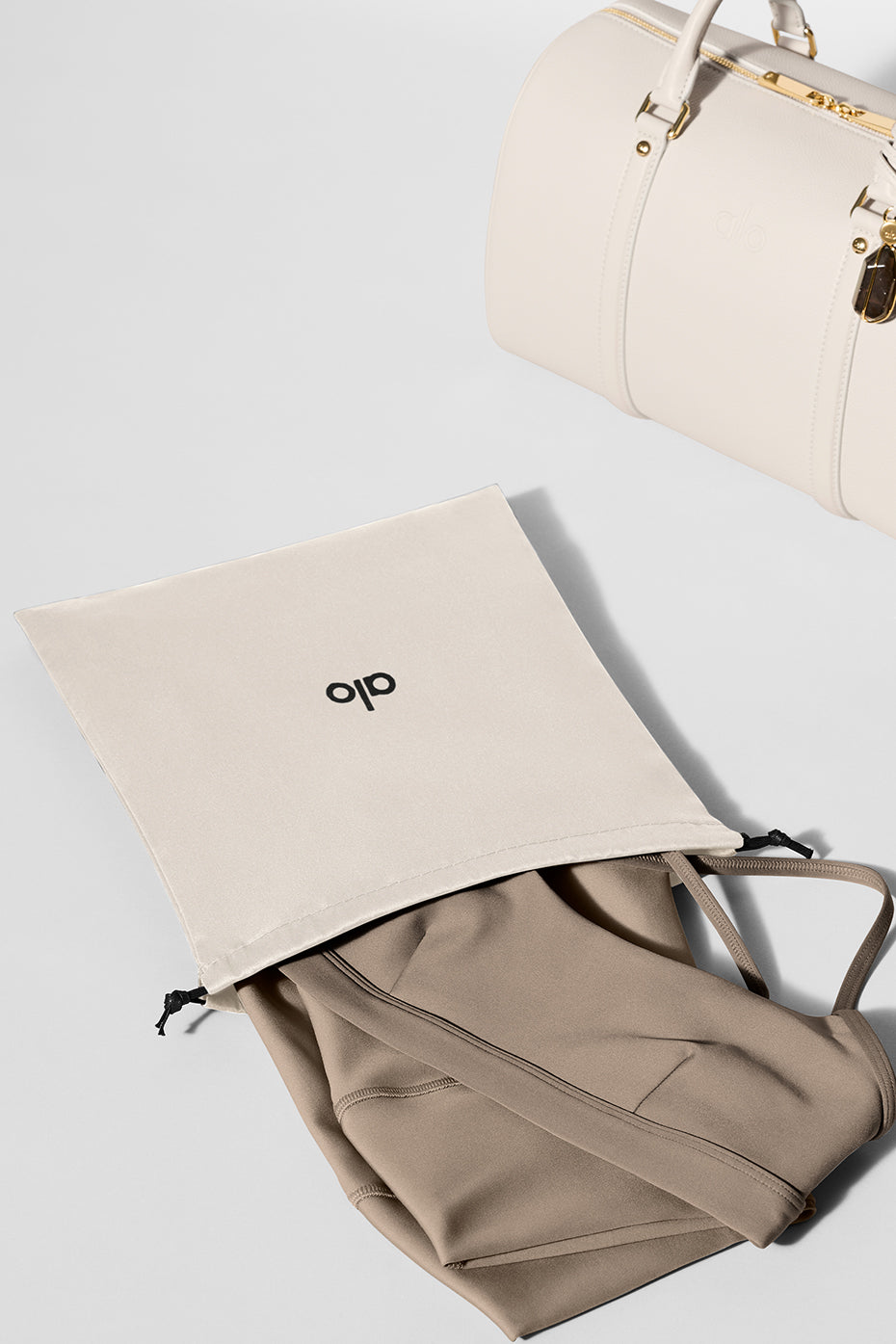 ALO Daily Voyage - Bone Leather - Image 7
