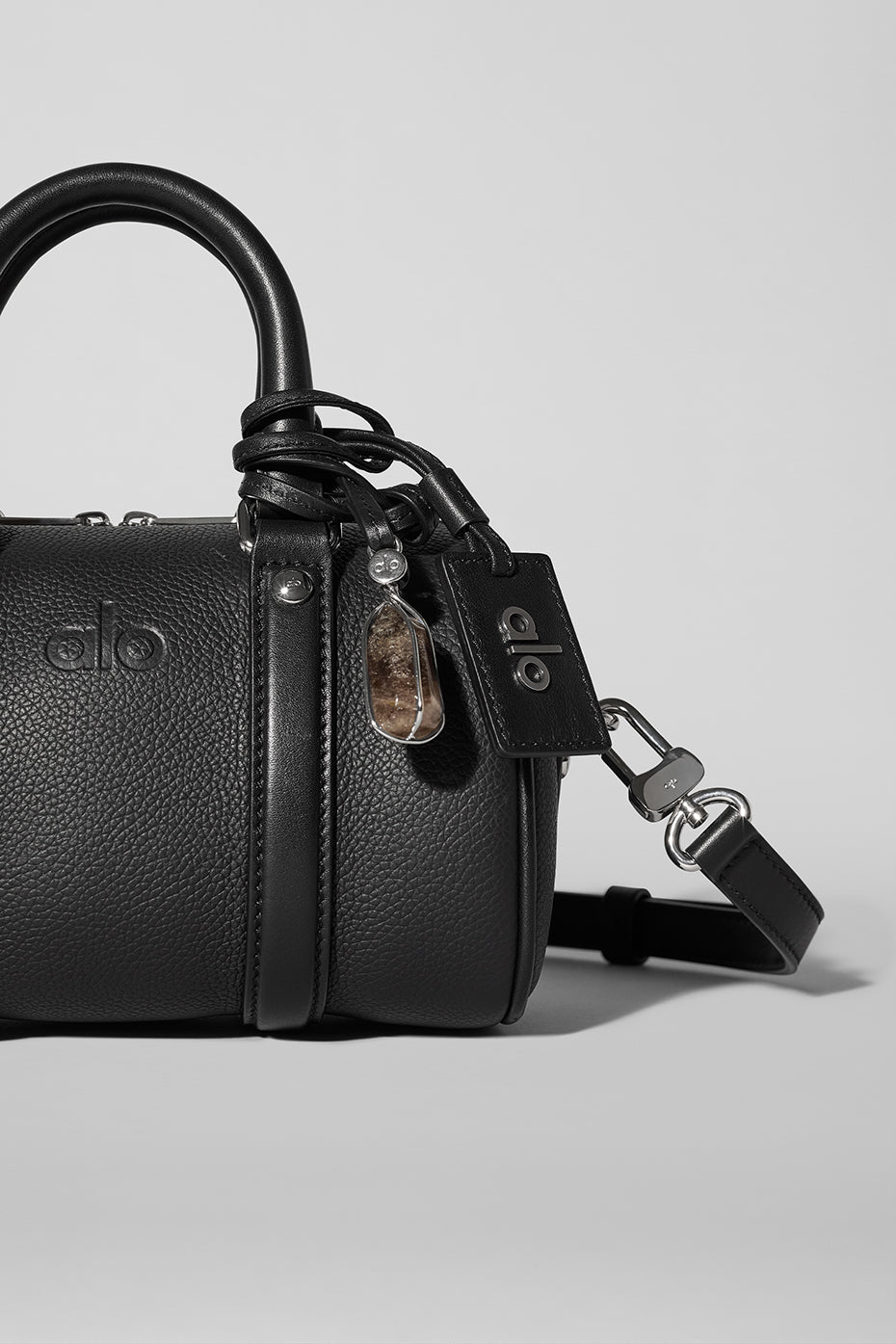 ALO Mini Voyage - Black Leather - Image 5