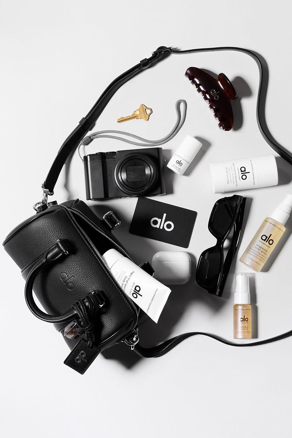 ALO Mini Voyage - Black Leather - Image 8