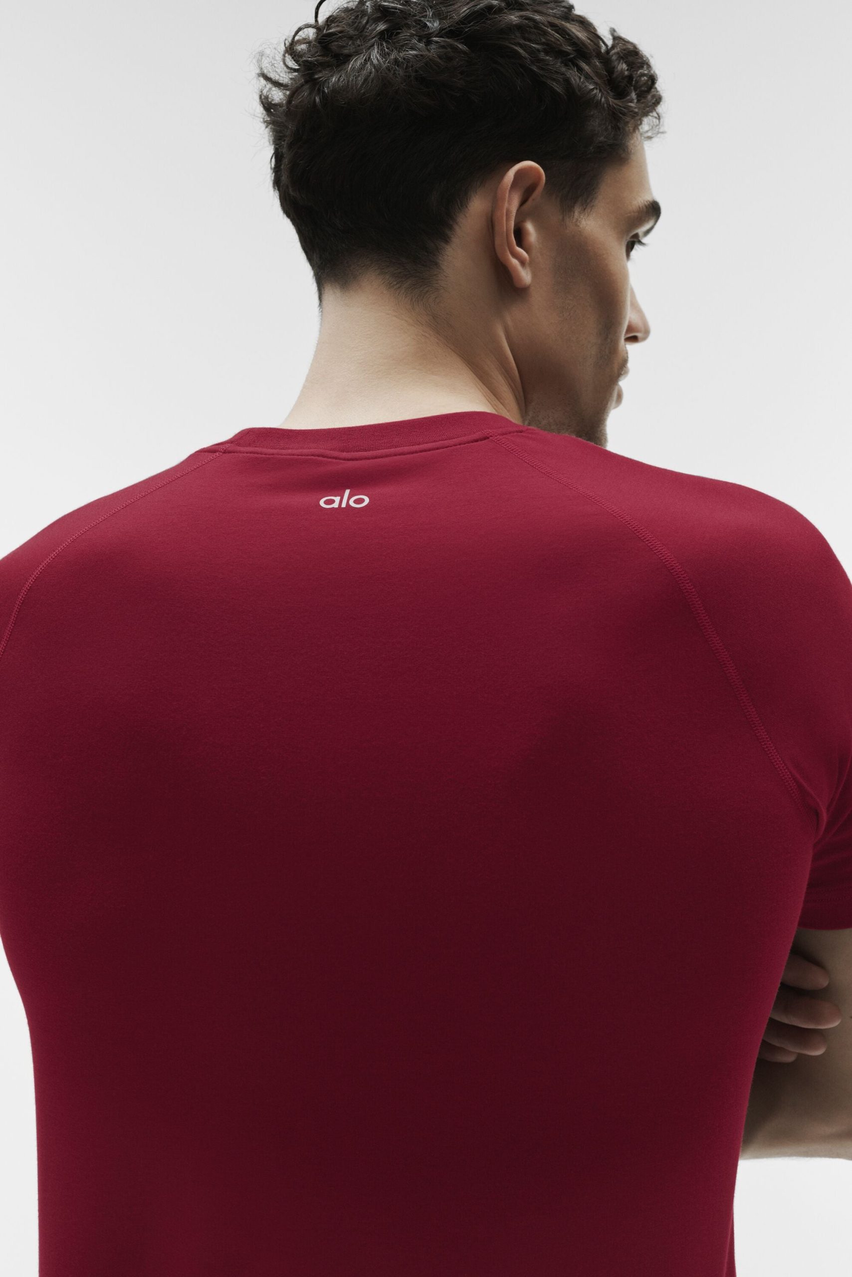 ALO Vapor Crewneck Short Sleeve - Garnet - Image 3