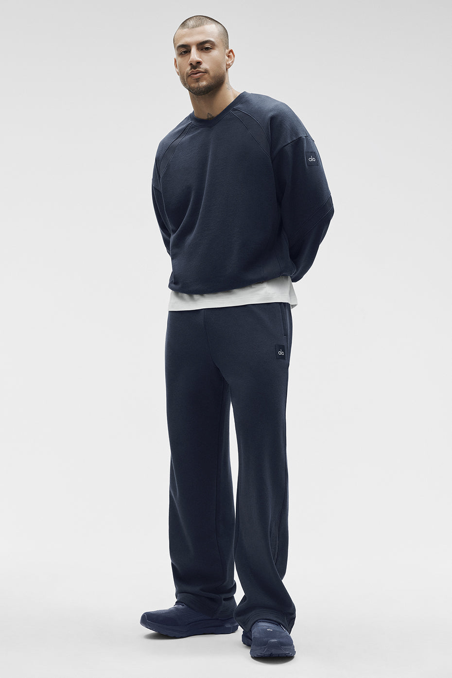 Field Crew Neck Sweatshirt - Navy - Image 5
