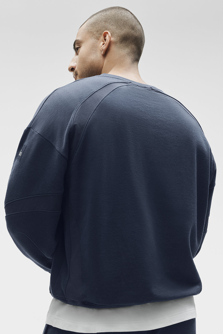 Field Crew Neck Sweatshirt - Navy - Image 4