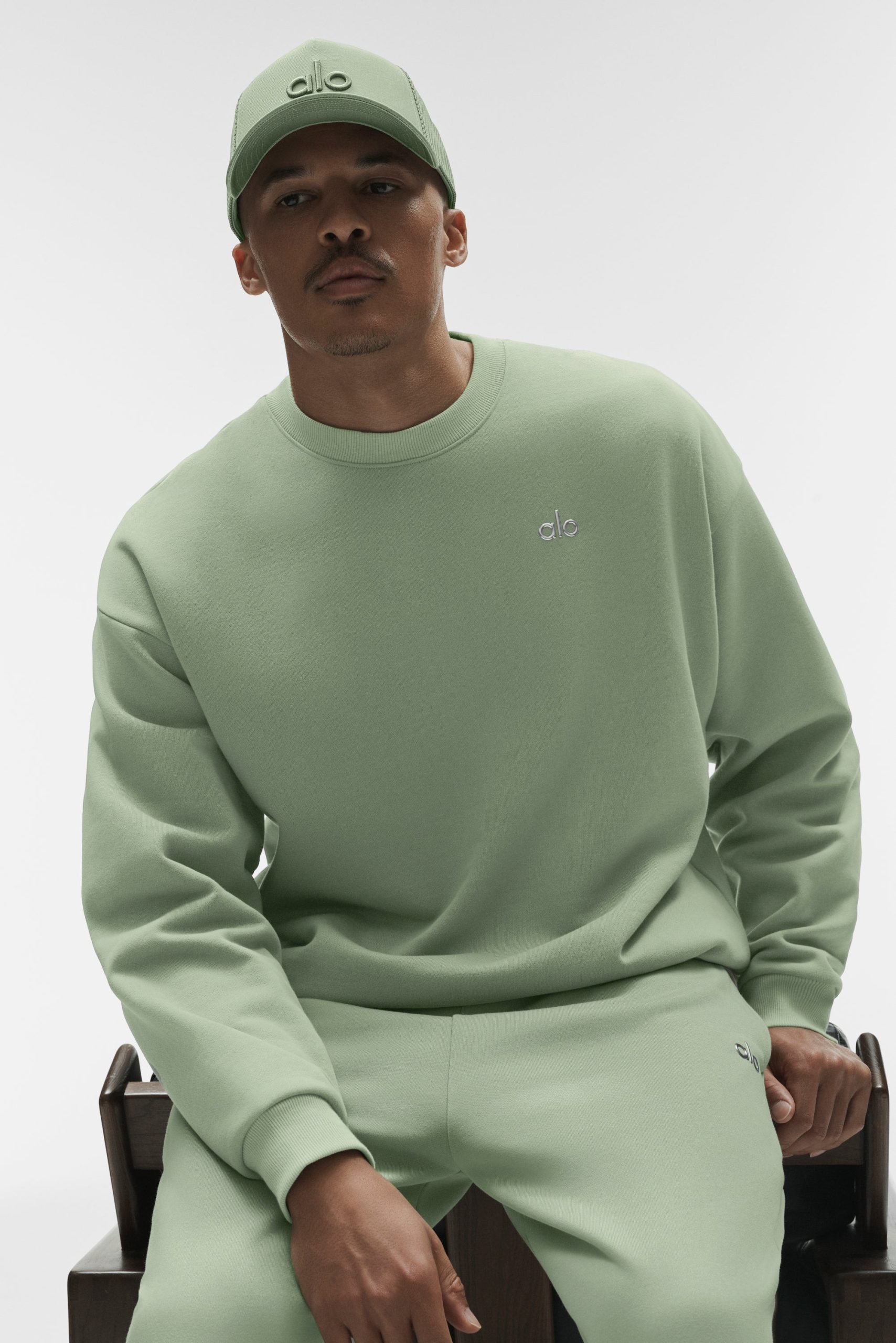 Accolade Crew Neck Pullover - Dune Grass - Image 4