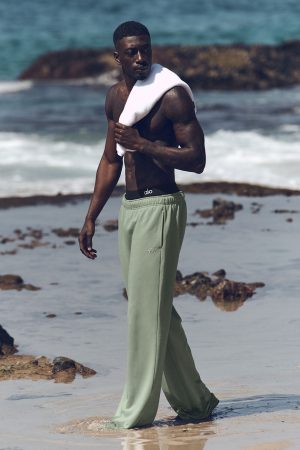 Accolade Straight Leg Sweatpant - Dune Grass