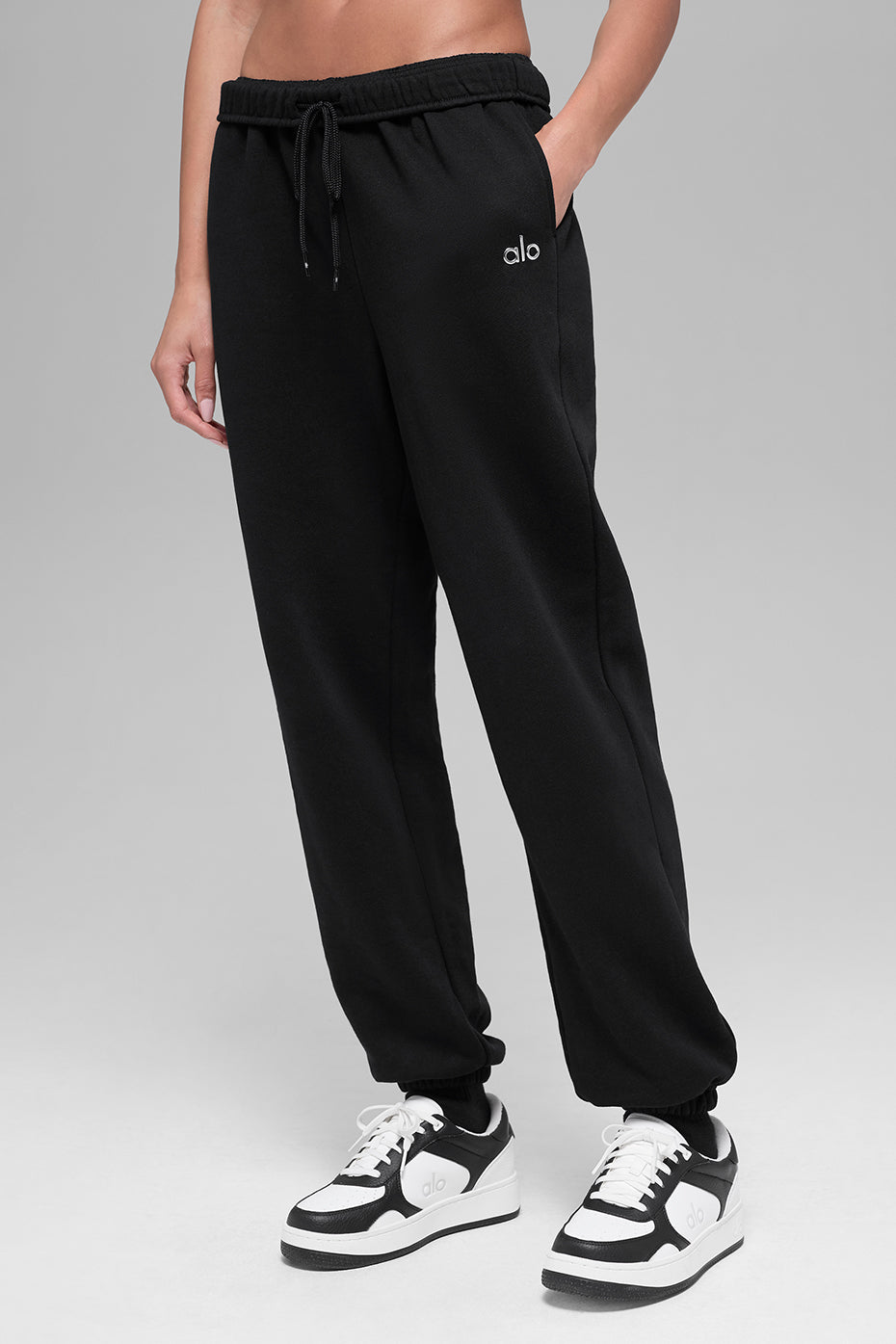 Accolade Sweatpant - Black - Image 3