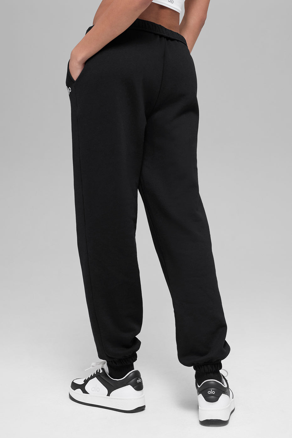 Accolade Sweatpant - Black - Image 4