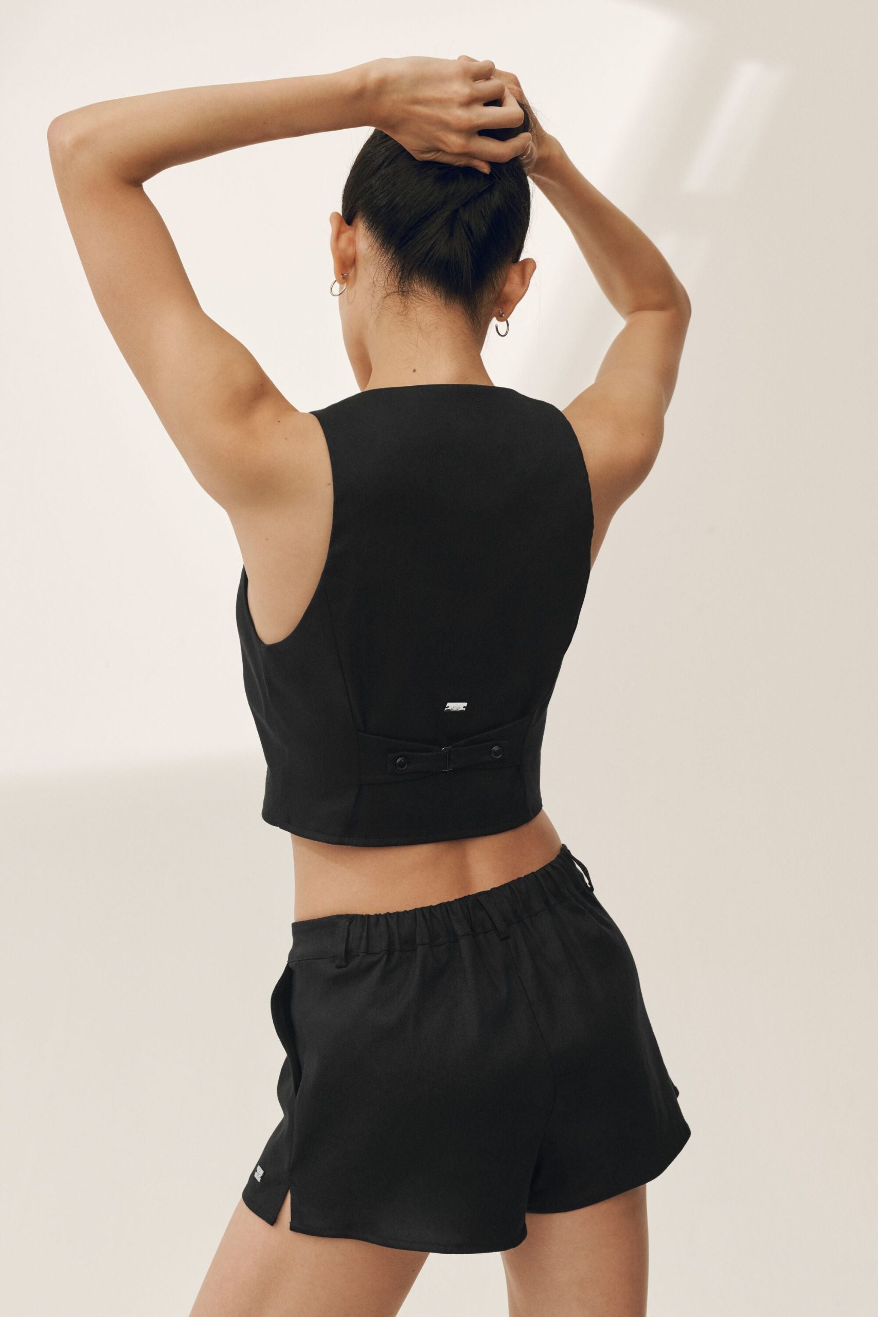 Linen Blend Riviera Vest - Black - Image 2