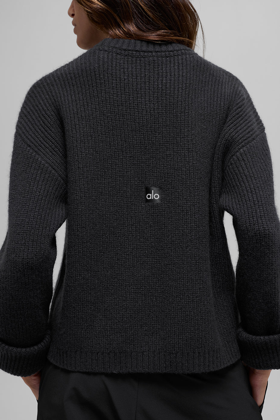 Wool Cashmere Ribbed Noble Crewneck Sweater - Black - Image 3