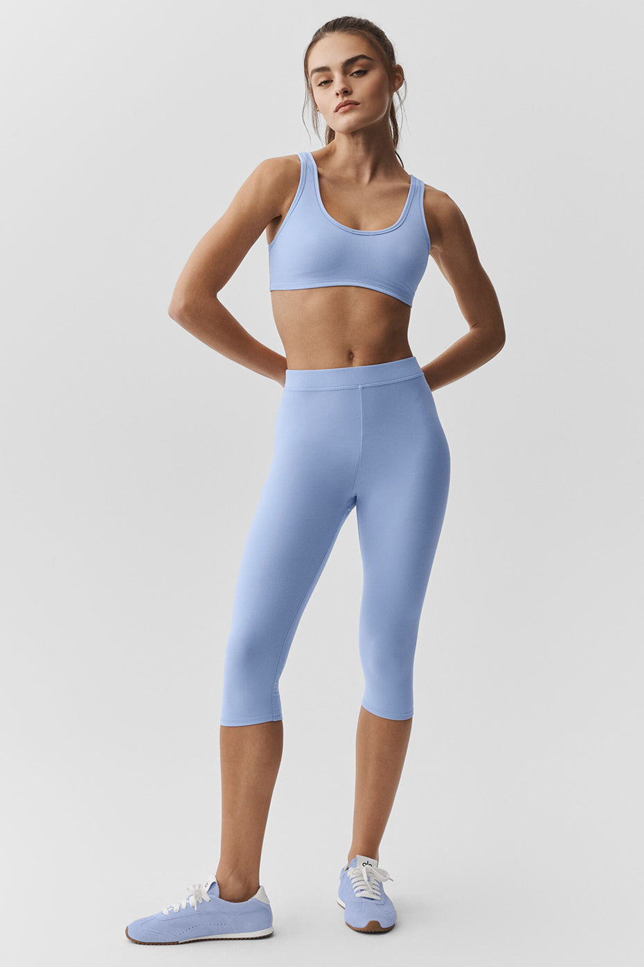 Alosoft High-Waist Iconic 90's Capri - Light Provence Blue - Image 4