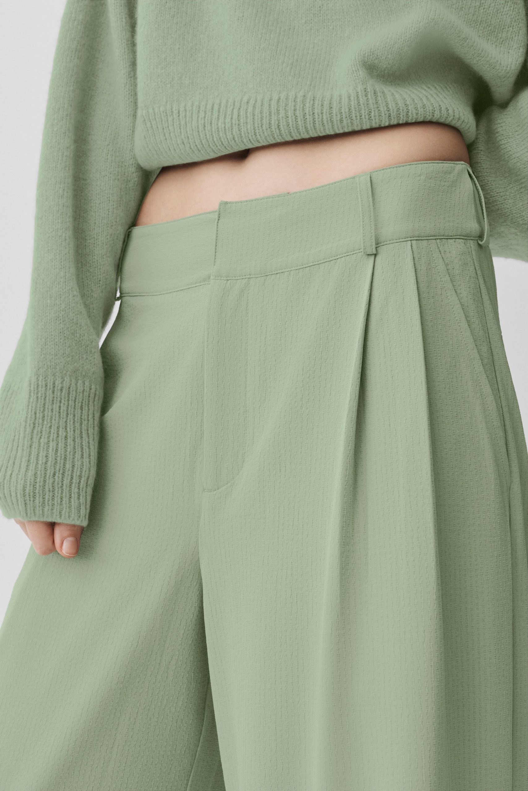 High-Waist Dreamscape Trouser (Long) - Dune Grass - Image 2