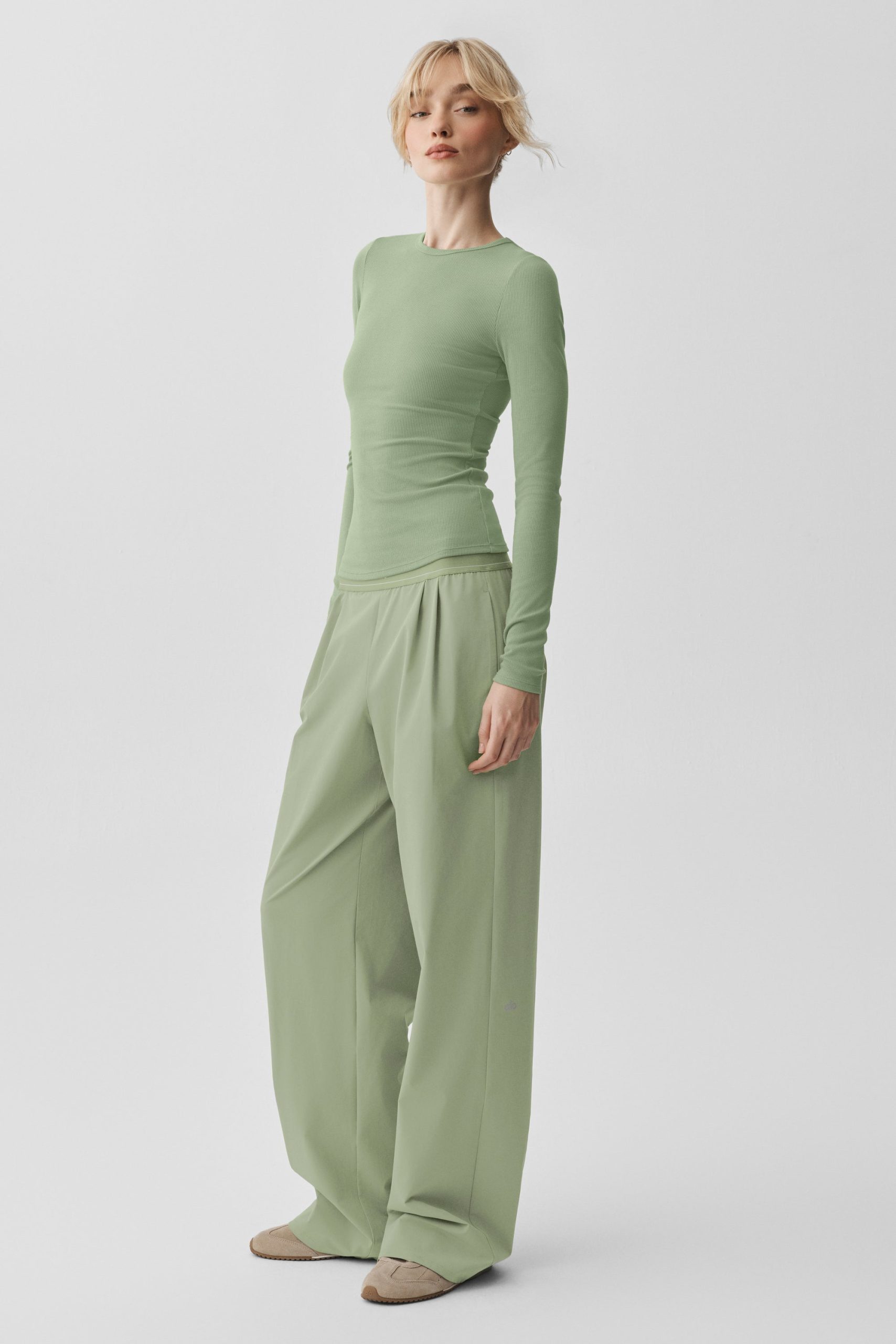 Suit Up Trouser (Long) - Dune Grass
