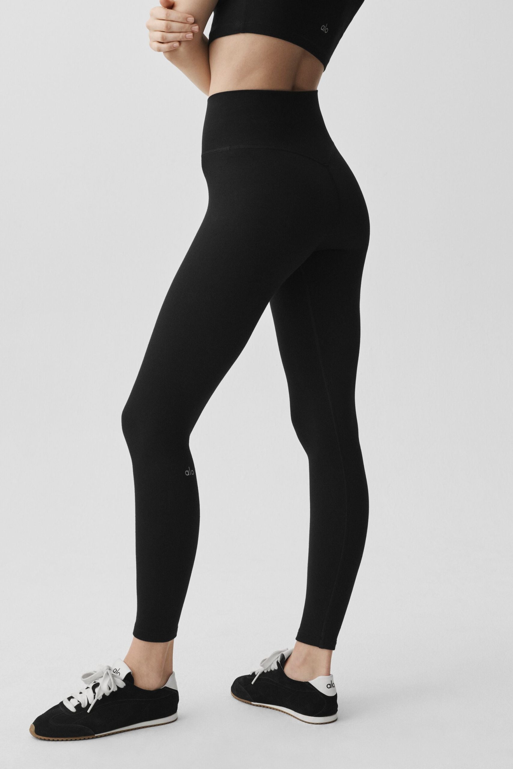 Seamless Modal Ribbed High-Waist 7/8 Legging - Black - Image 3