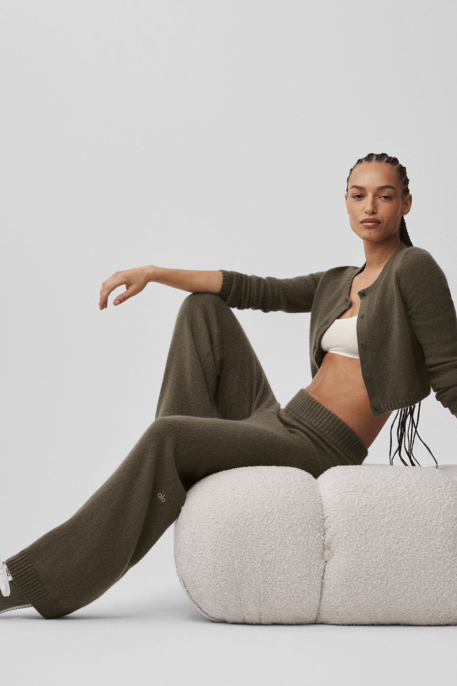 Wool Cashmere High-Waist New Class Wide Leg Pant - Olive Tree - Image 3
