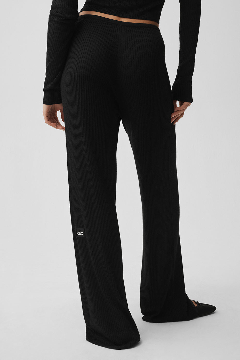 Sweater Knit Mid-Rise Unwind Wide Leg Pant - Black - Image 4