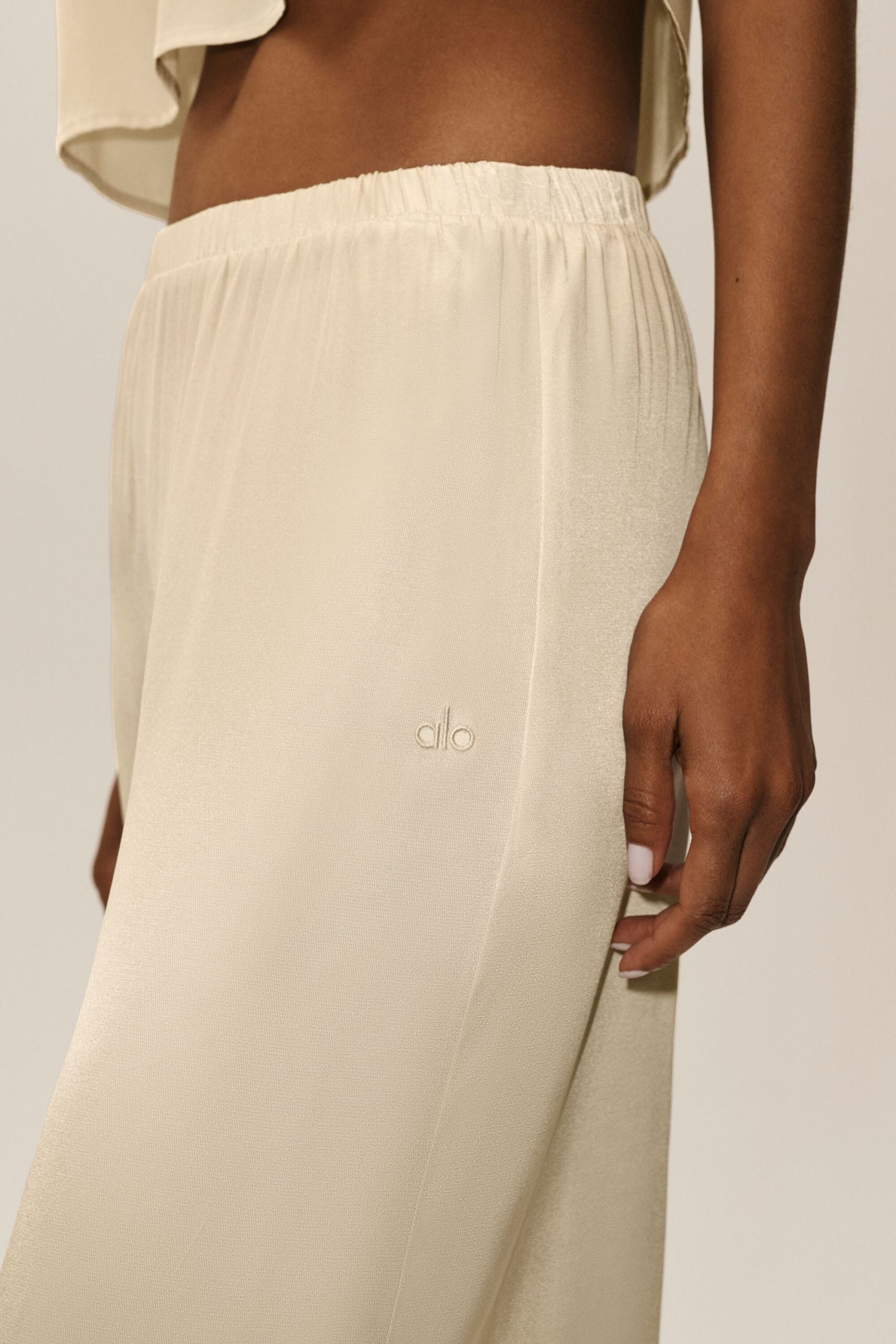 Silk Blend High-Waist Radiance Pant - Sandy Beige - Image 4