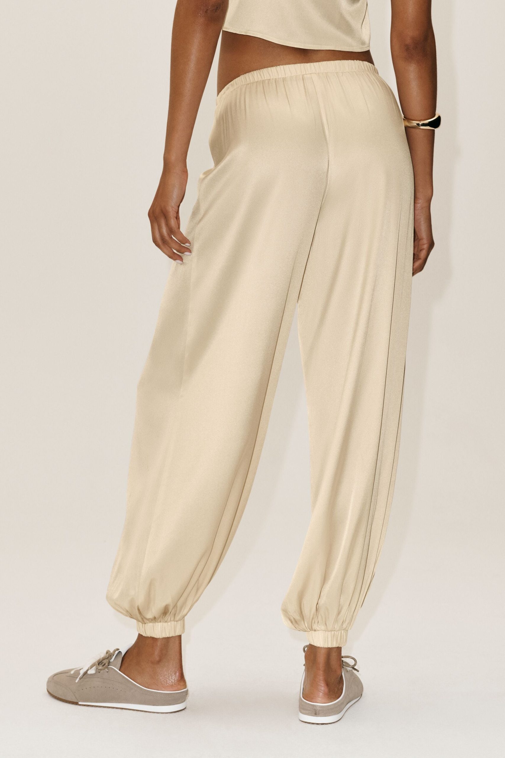 Silk Blend High-Waist Radiance Pant - Sandy Beige - Image 2