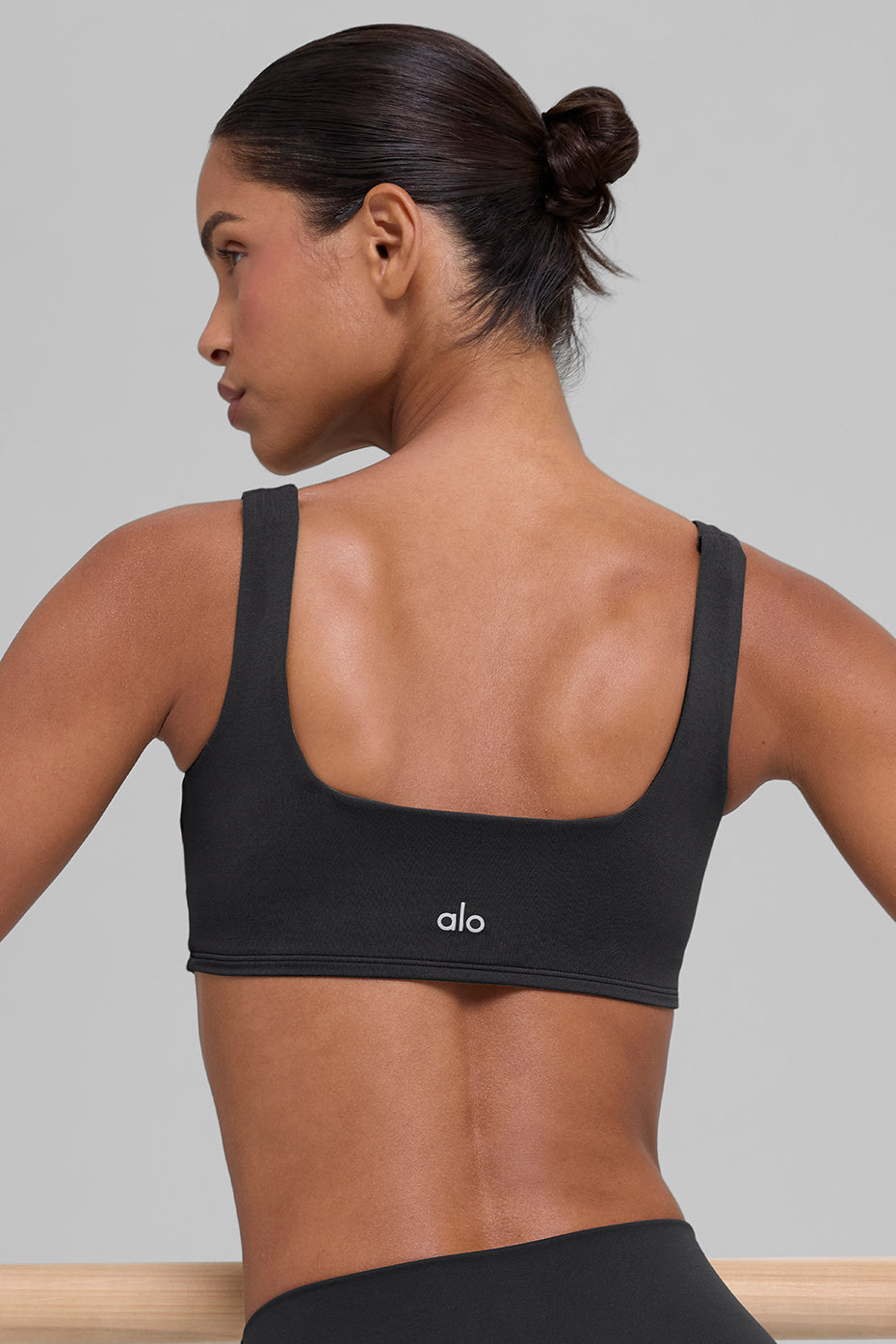ALO Softsculpt Precision Bra - Black - Image 4
